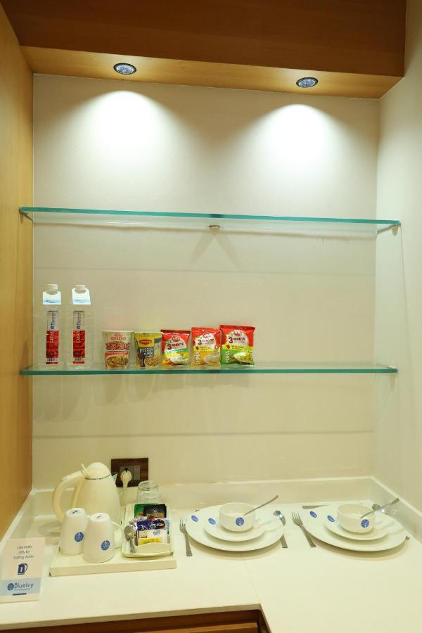 Hotel Blueivy Anand Ngoại thất bức ảnh